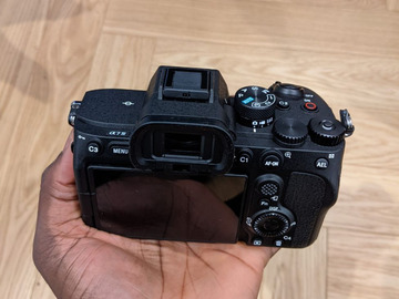 List my kit: Sony A7 IV (Sony A7 4)