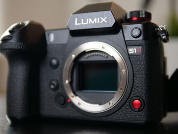 List my kit: Panasonic Lumix S1H 6K Full Frame Mirrorless Camera (Body)