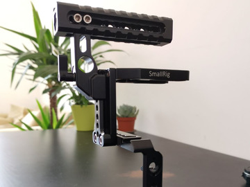 List my kit: Smallrig cage & battery grip (for GH5/S with XLR1)