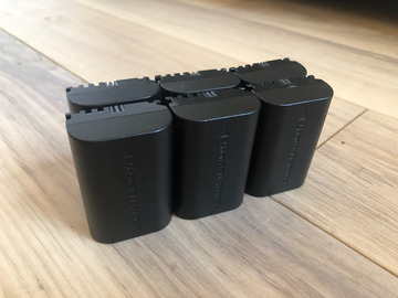 List my kit: 6 x Canon LP-E6 Batteries