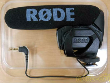 List my kit: Rode VideoMic Pro