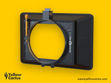 List my kit: Bright Tangerine Misfit Atom Mattbox