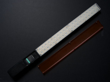 List my kit: Yongnuo YN360 + Mains Cable